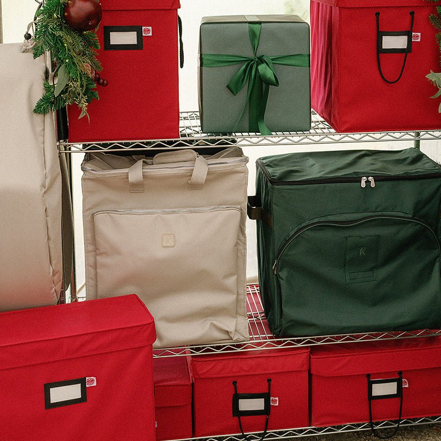 Gift Bag & Tissue Storage - Christmas World