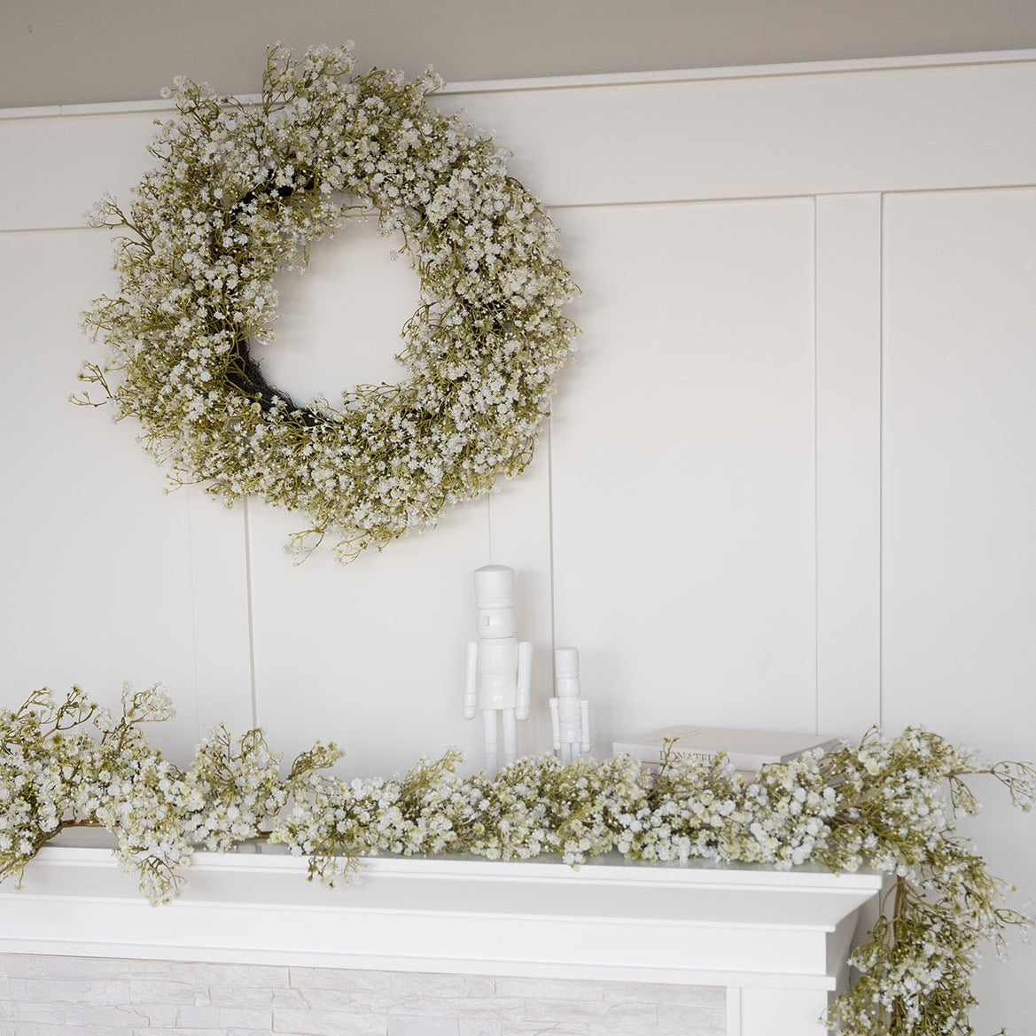 Christmas Garlands | Garlands with Lights | Christmas World