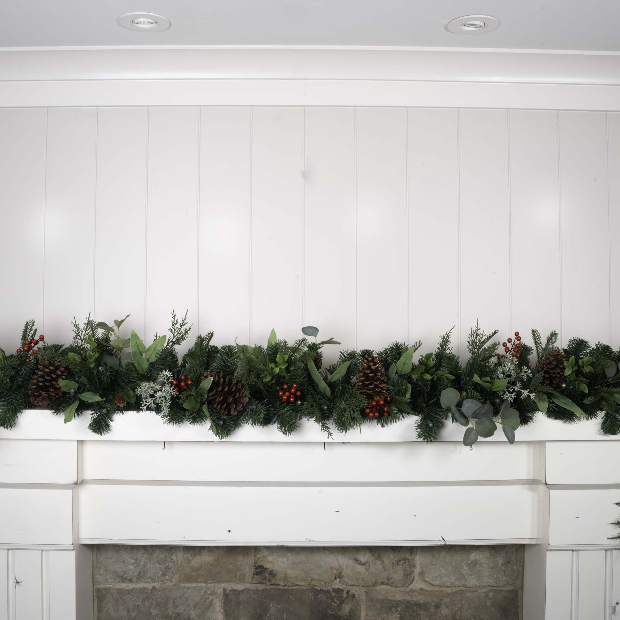 Christmas Woods Christmas Garland - Christmas World