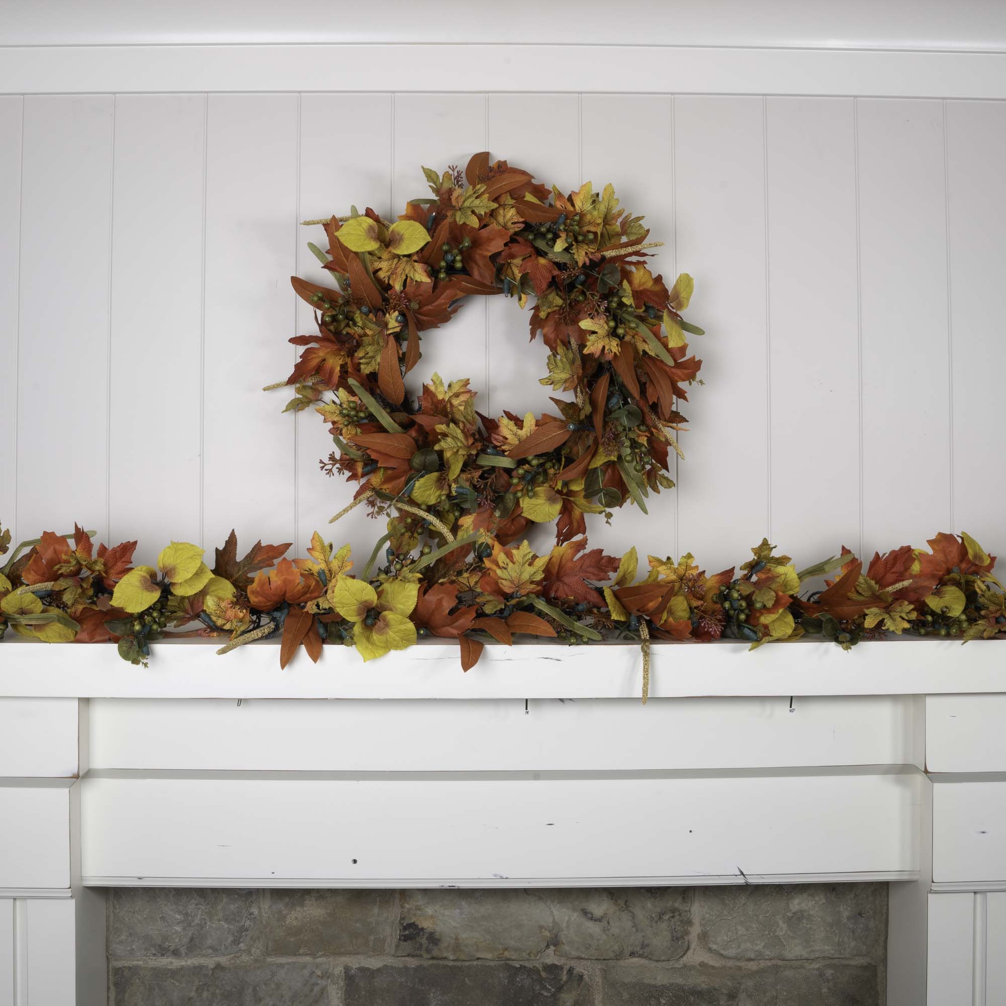 Fall Harvest Leaf Garland - Christmas World