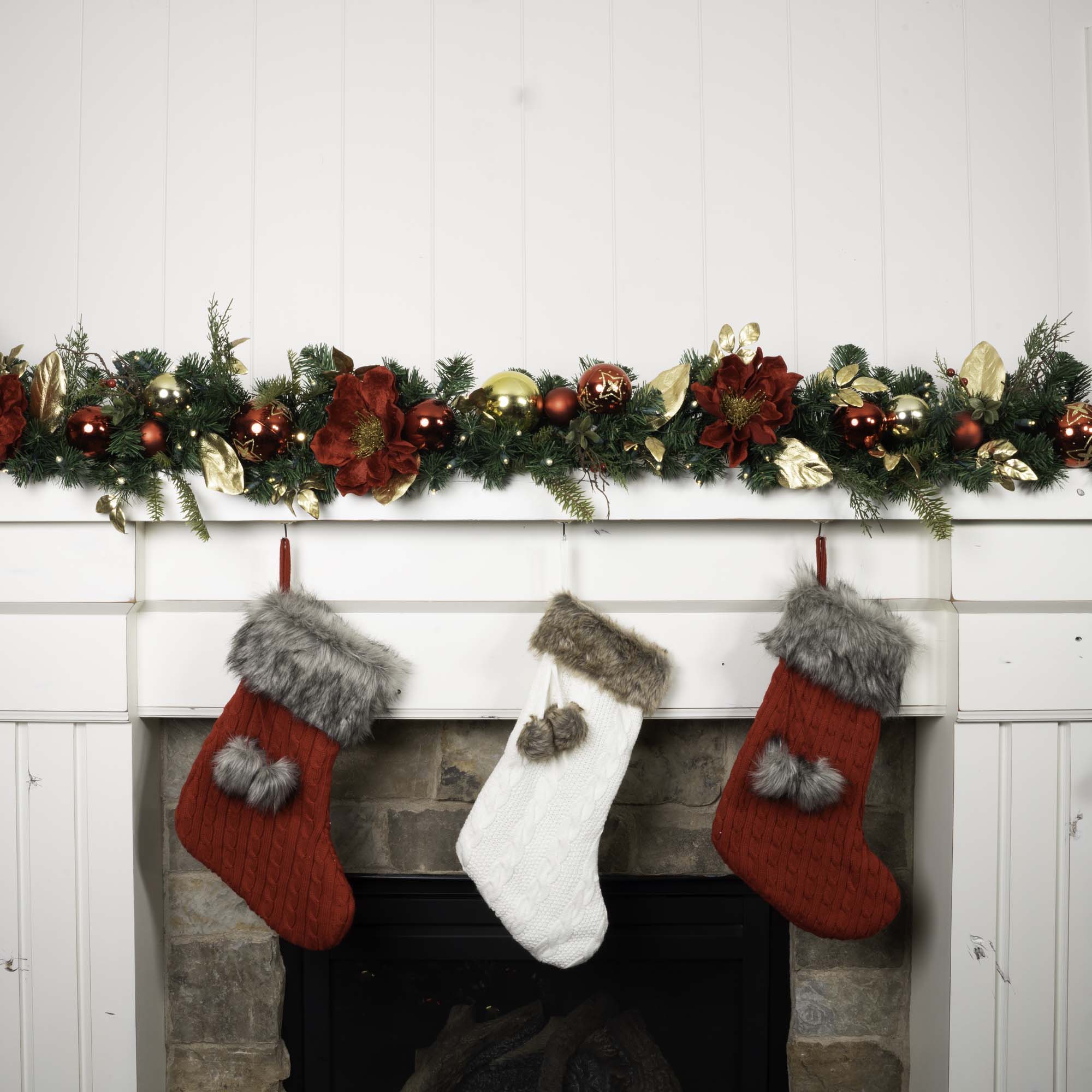 Golden Leaf Red Magnolia Christmas Garland - Christmas World