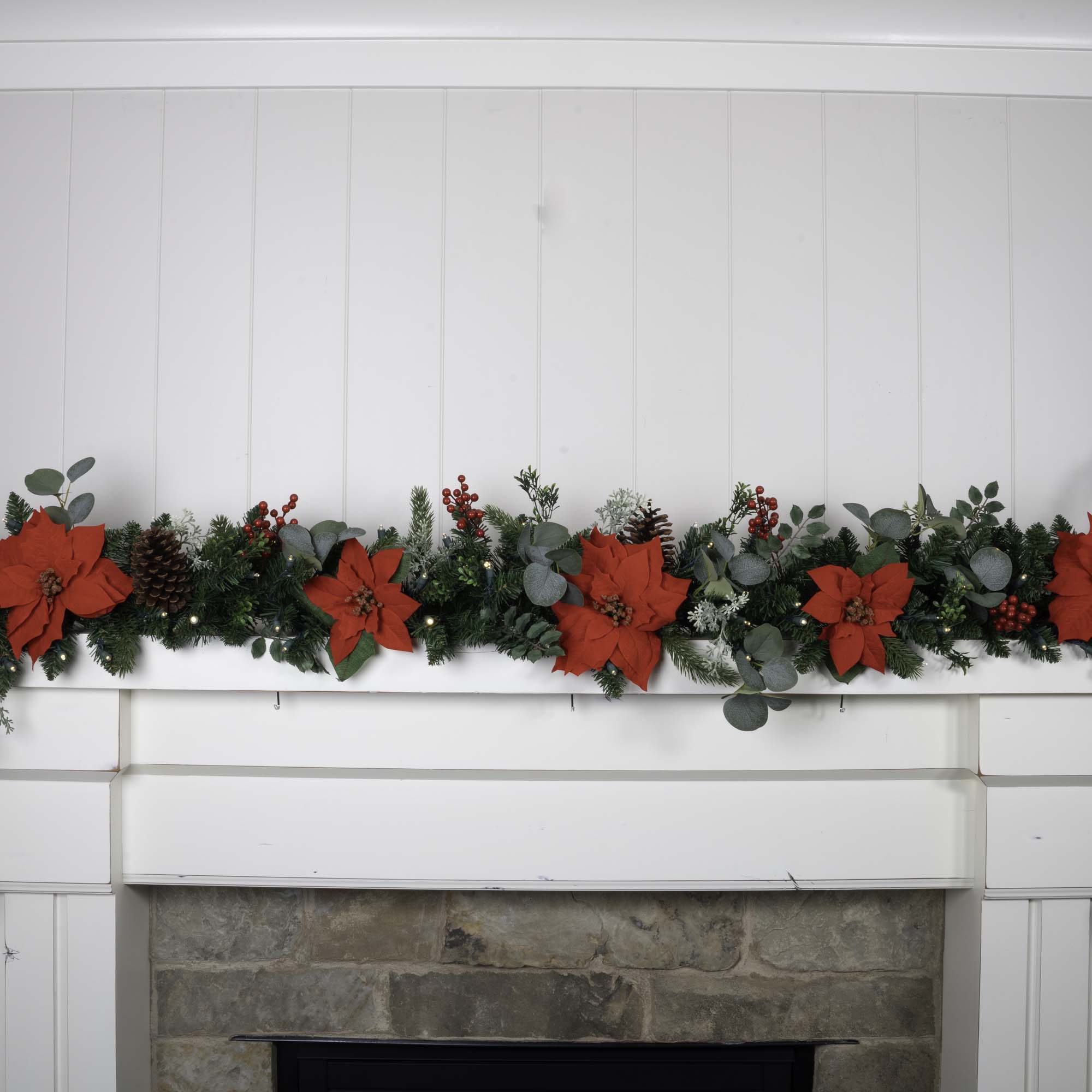 Christmas Poinsettia Christmas Garland - Christmas World