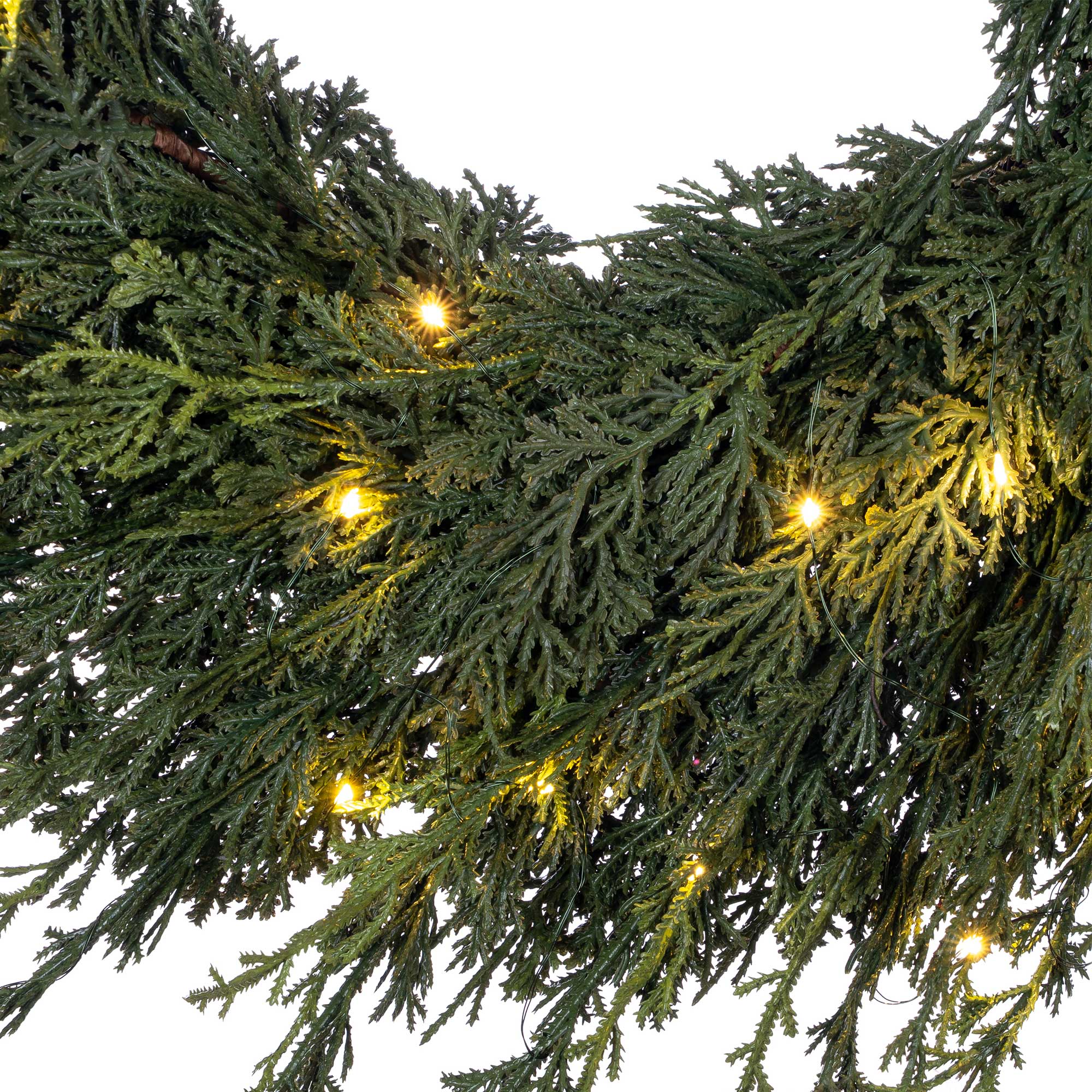 Cedar Pre - Lit LED Wreath - Christmas World
