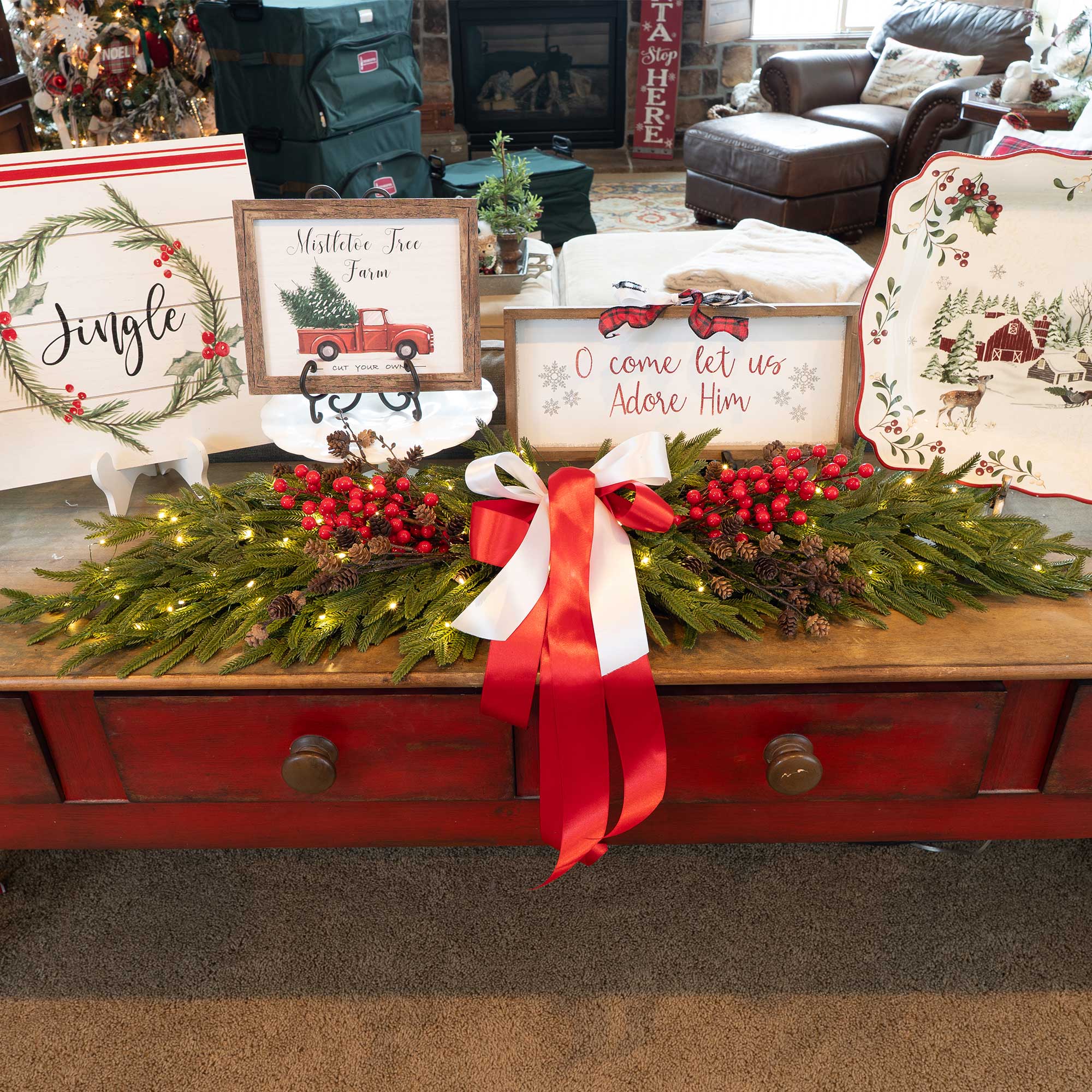Norfolk Pre - Lit Table Top Swag - Christmas World