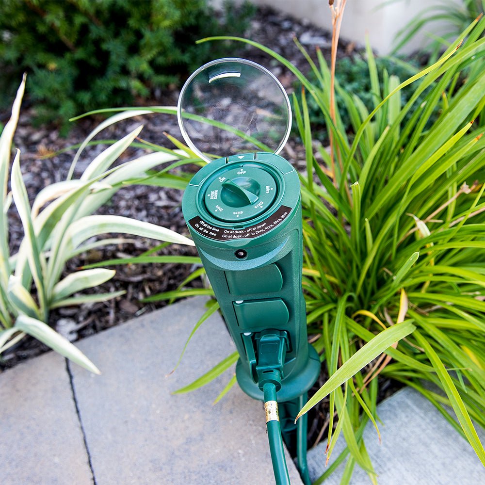 Mechanical Dial Stake With Photocell - Christmas World