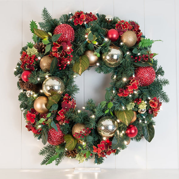 Scarlet Hydrangea Christmas Wreath | Christmas World