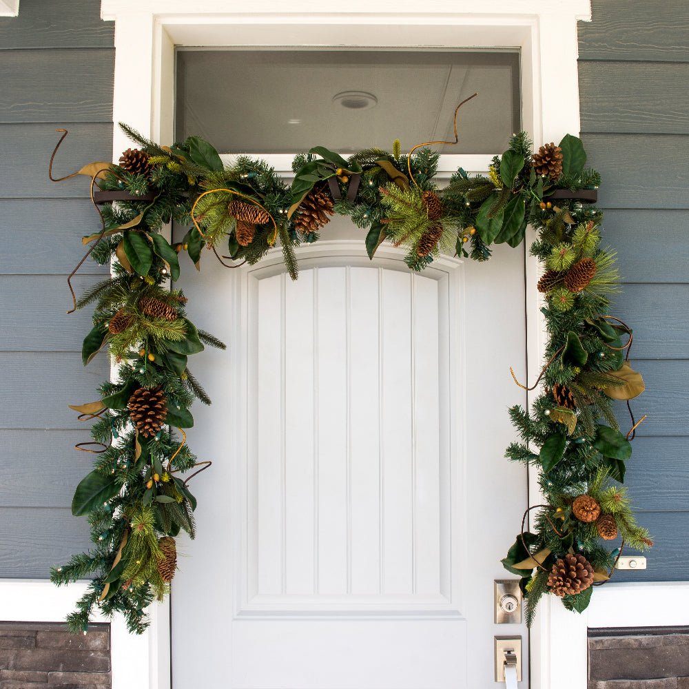 Magnolia Leaf Garland - Christmas World