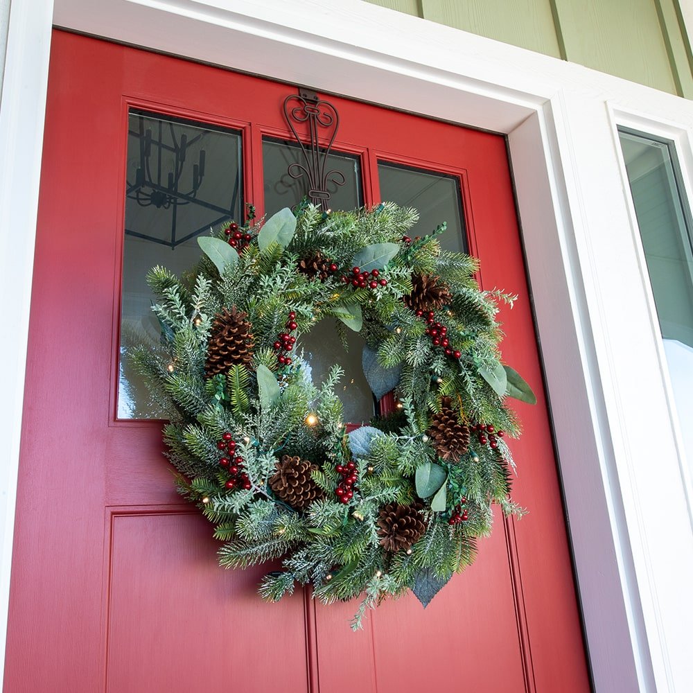 Winter Frost LED Wreath - Christmas World