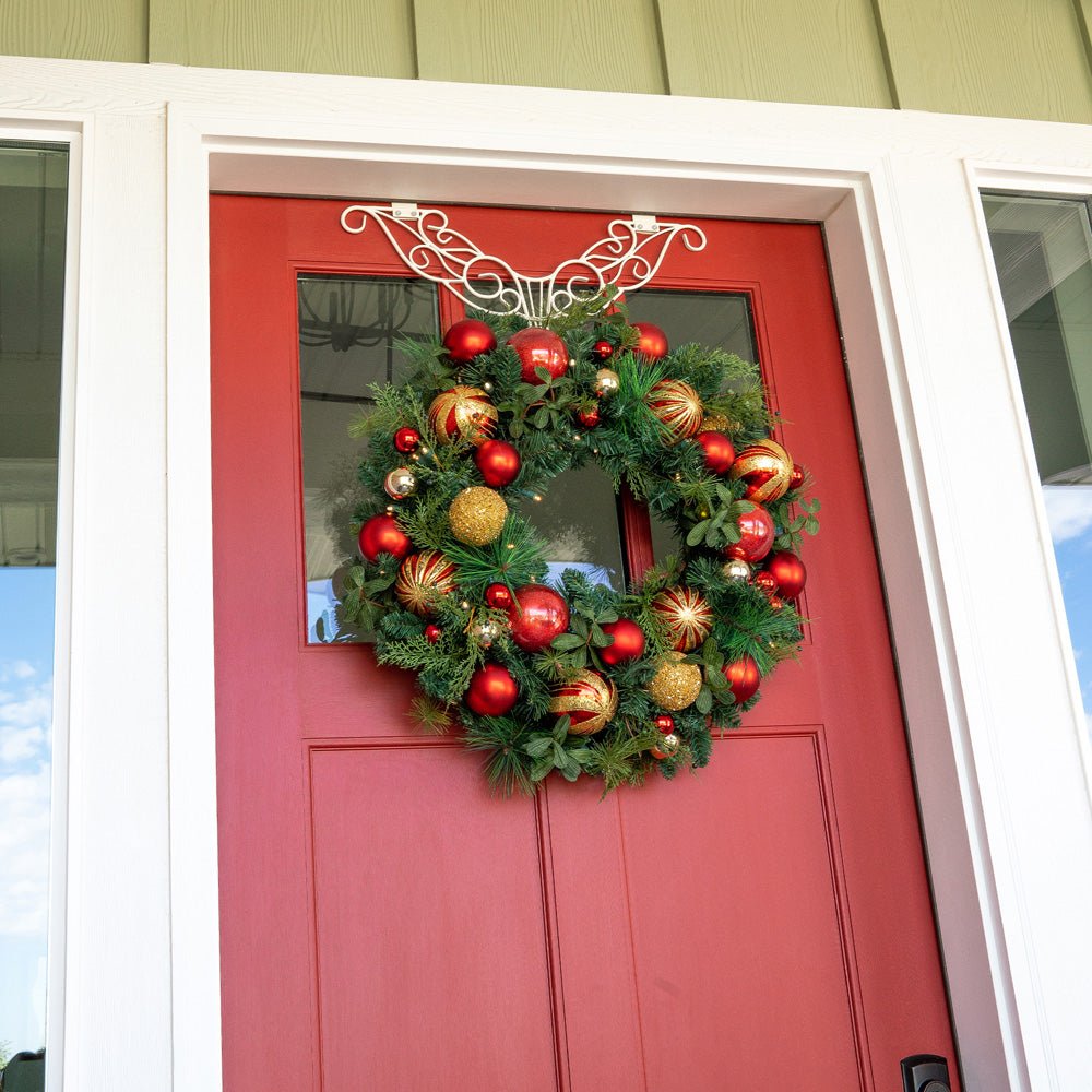 Classic Gold & Red Christmas Wreath - Christmas World