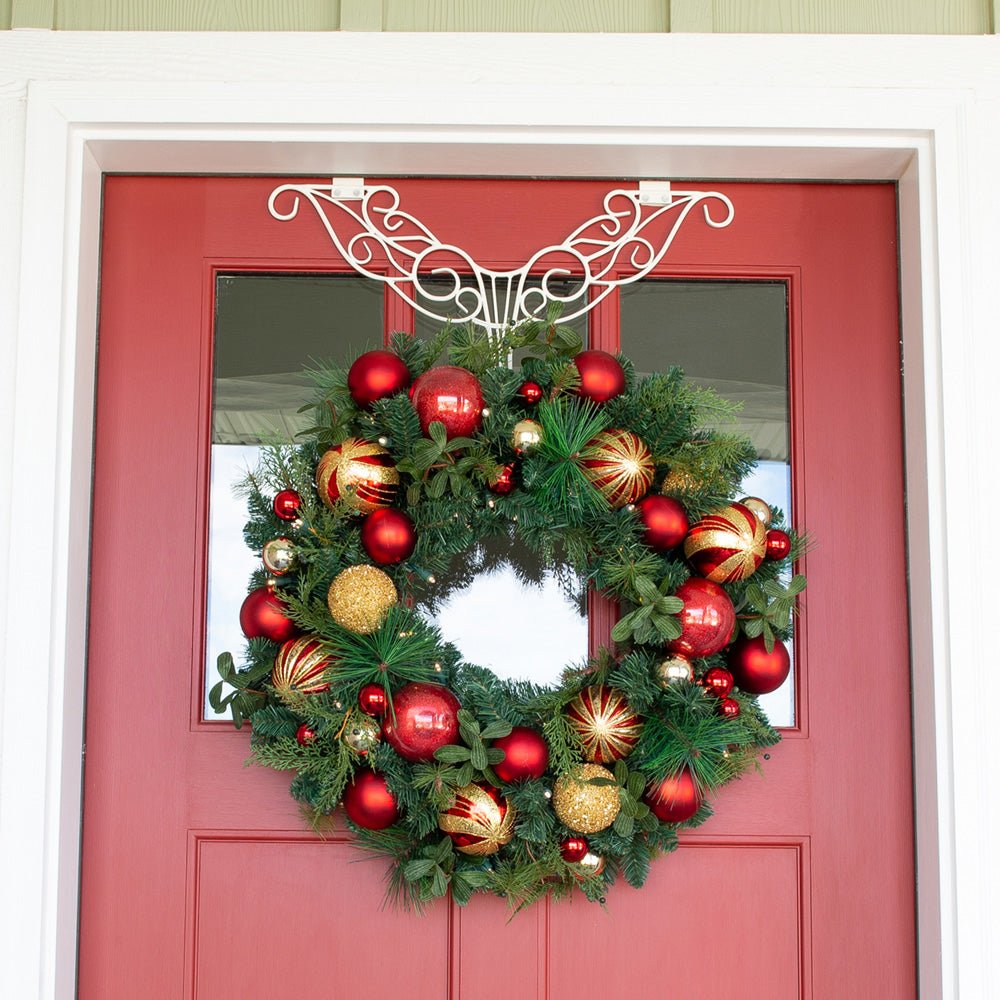 Classic Gold & Red Christmas Wreath - Christmas World