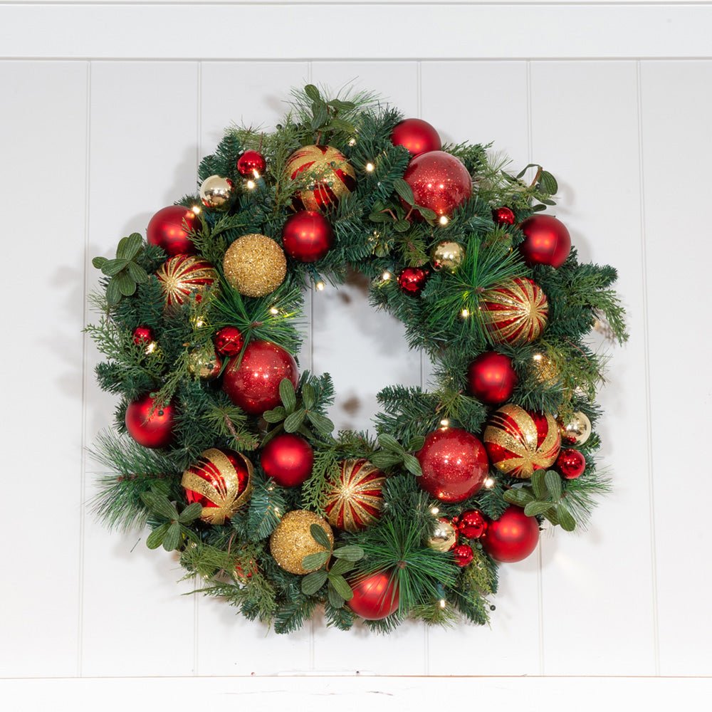 Classic Gold & Red Christmas Wreath - Christmas World