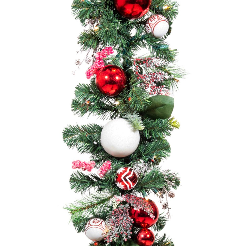 Nordic Red and White Garland (9 - Foot) - Christmas World