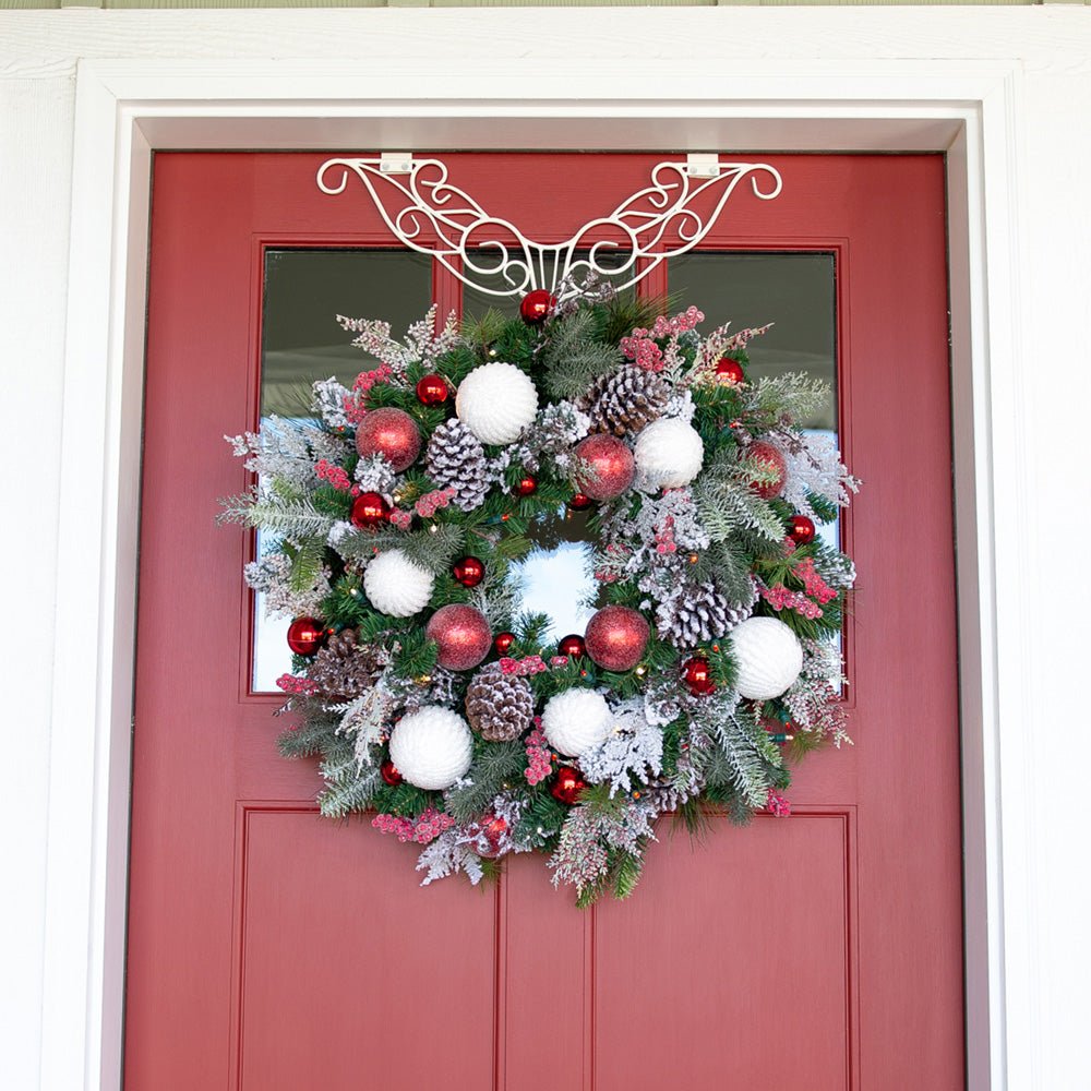 Winter Wonderland Frosted Wreath (30”) - Christmas World