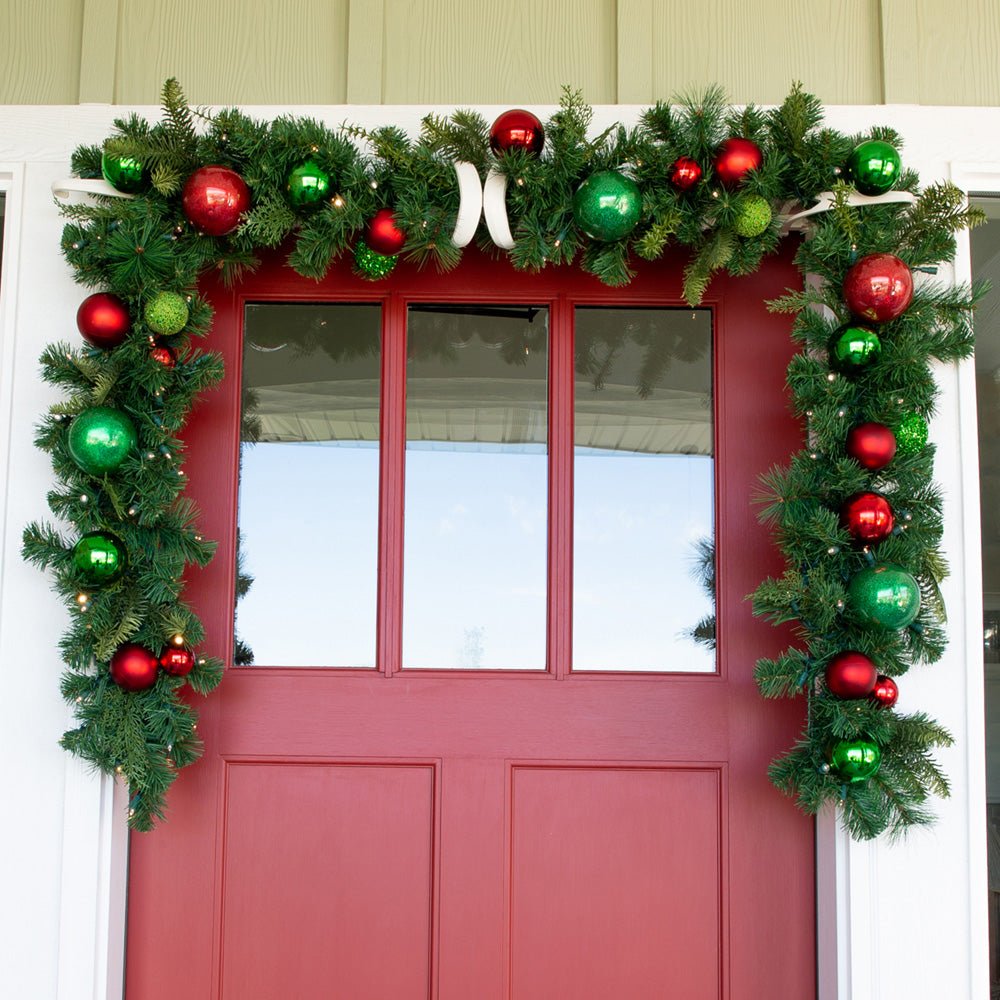 Deluxe Front Door Garland Hanger - Christmas World