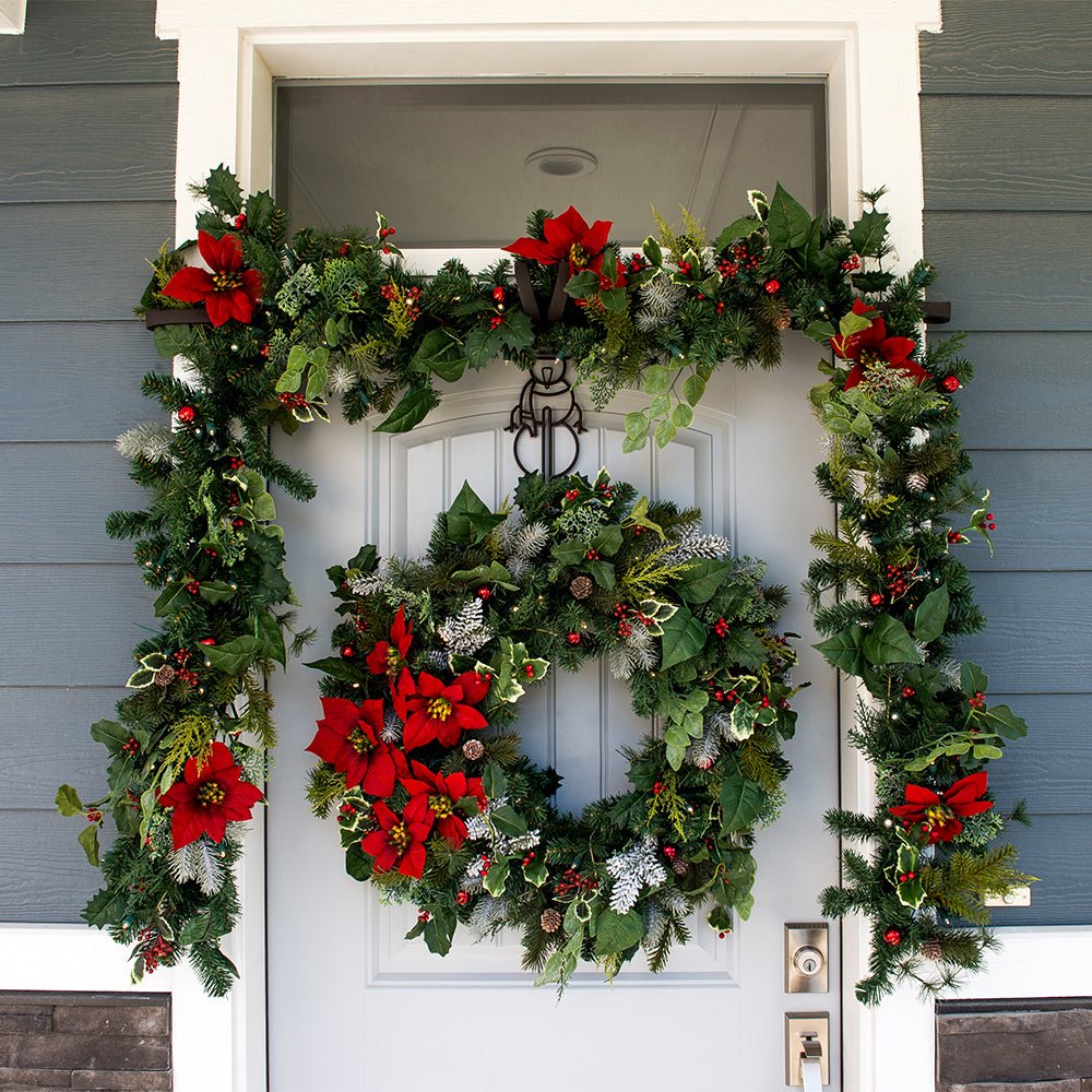 Snowman Wreath Hanger - Christmas World